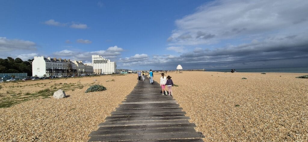 folkestone promenade